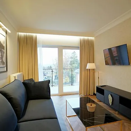 Everysky - Slowackiego 5a-b 4* 카르파츠