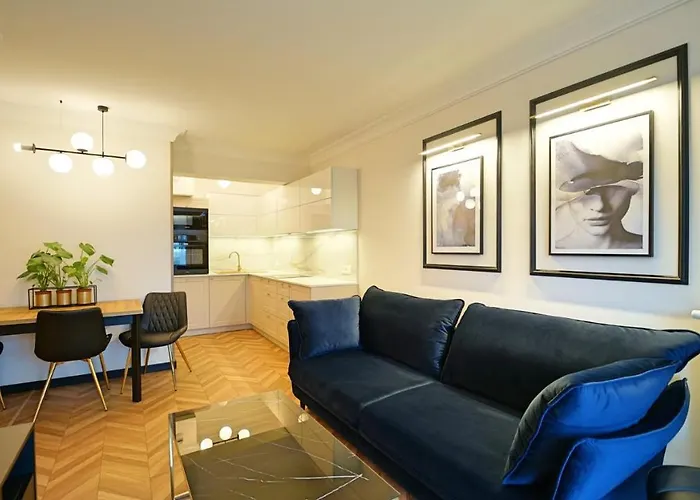 Everysky - Slowackiego 5a-b 4*