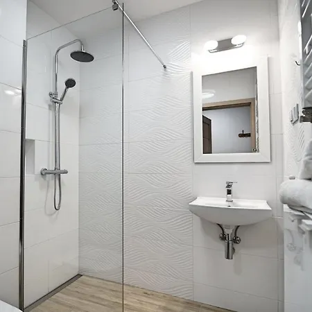 Everysky - Slowackiego 5a-b Aparthotel 4*