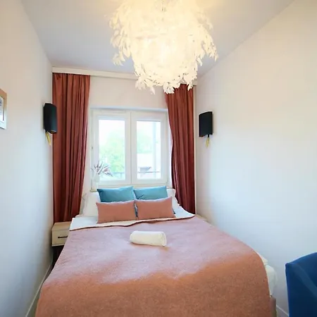 Everysky - Slowackiego 5a-b 4*