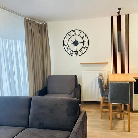 Everysky - Slowackiego 5a-b Aparthotel